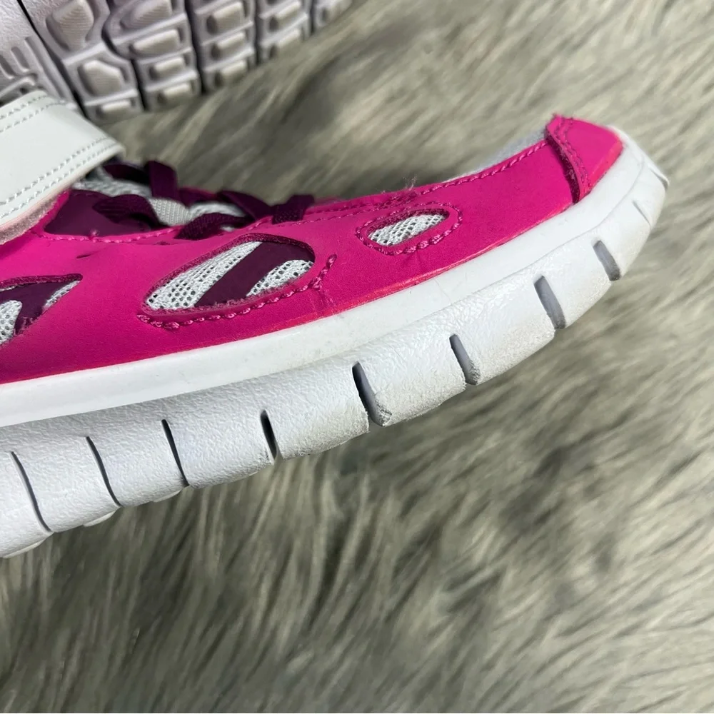 Nike free run 2 pure platinum black pink youth 2.5